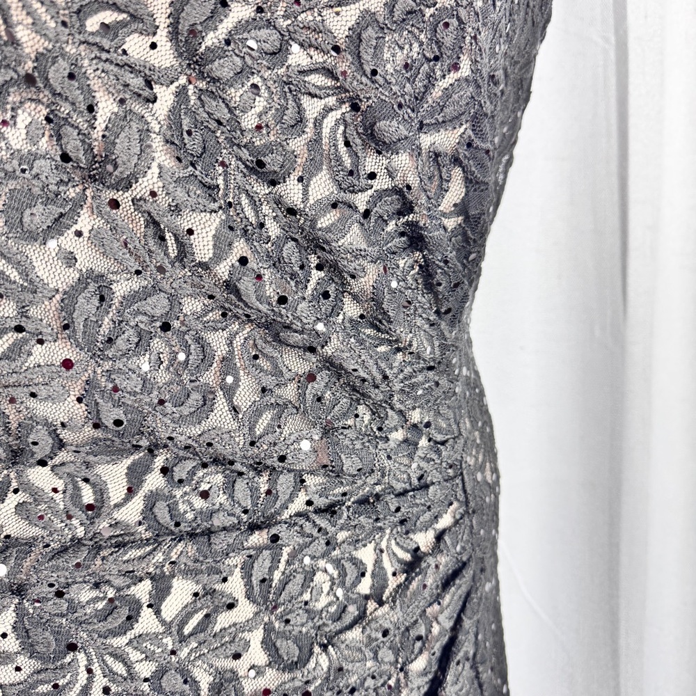 327. TAHARI Arthur S. Levine Black Lace Sequin Cocktail Dress Size 16 - Picture 6 of 10